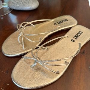 Anthropologie gold sandals, sz 7.5/38 NWOT